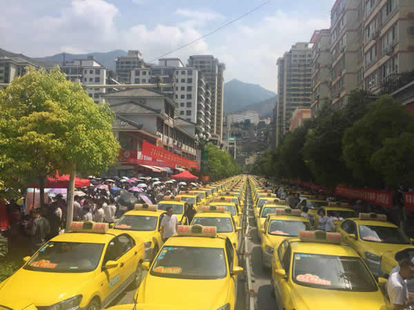 又是一年高考季，又到愛心送考時(shí)
