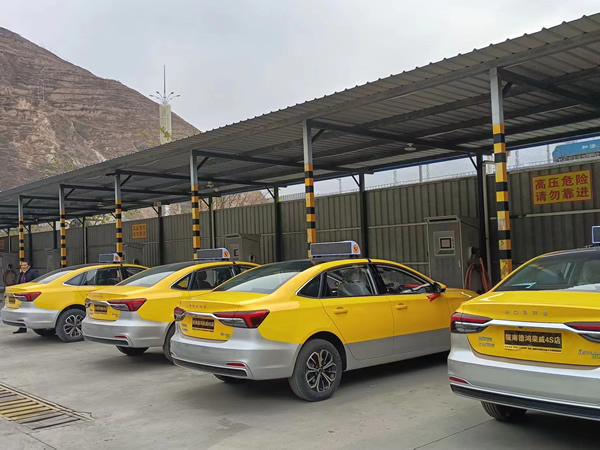 好消息！隴運(yùn)集團(tuán)武都 公交公司新能源汽車充電站對(duì)外開(kāi)放啦